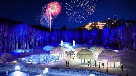 北海道でしかできないこと: 雪の中の温泉と幻想的な光の祭典